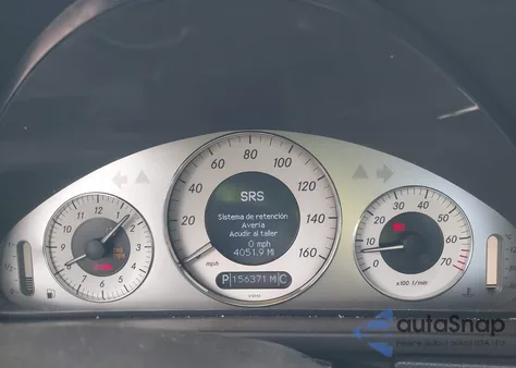 2009 Mercedes-Benz Clk 350 z USA, uszkodzony, nr VIN WDBTJ56H39F269302